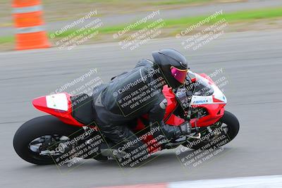 media/Oct-16-2022-Fastrack Riders (Sun) [[609ae93014]]/Level 4/Session 2 Inside turn 9/